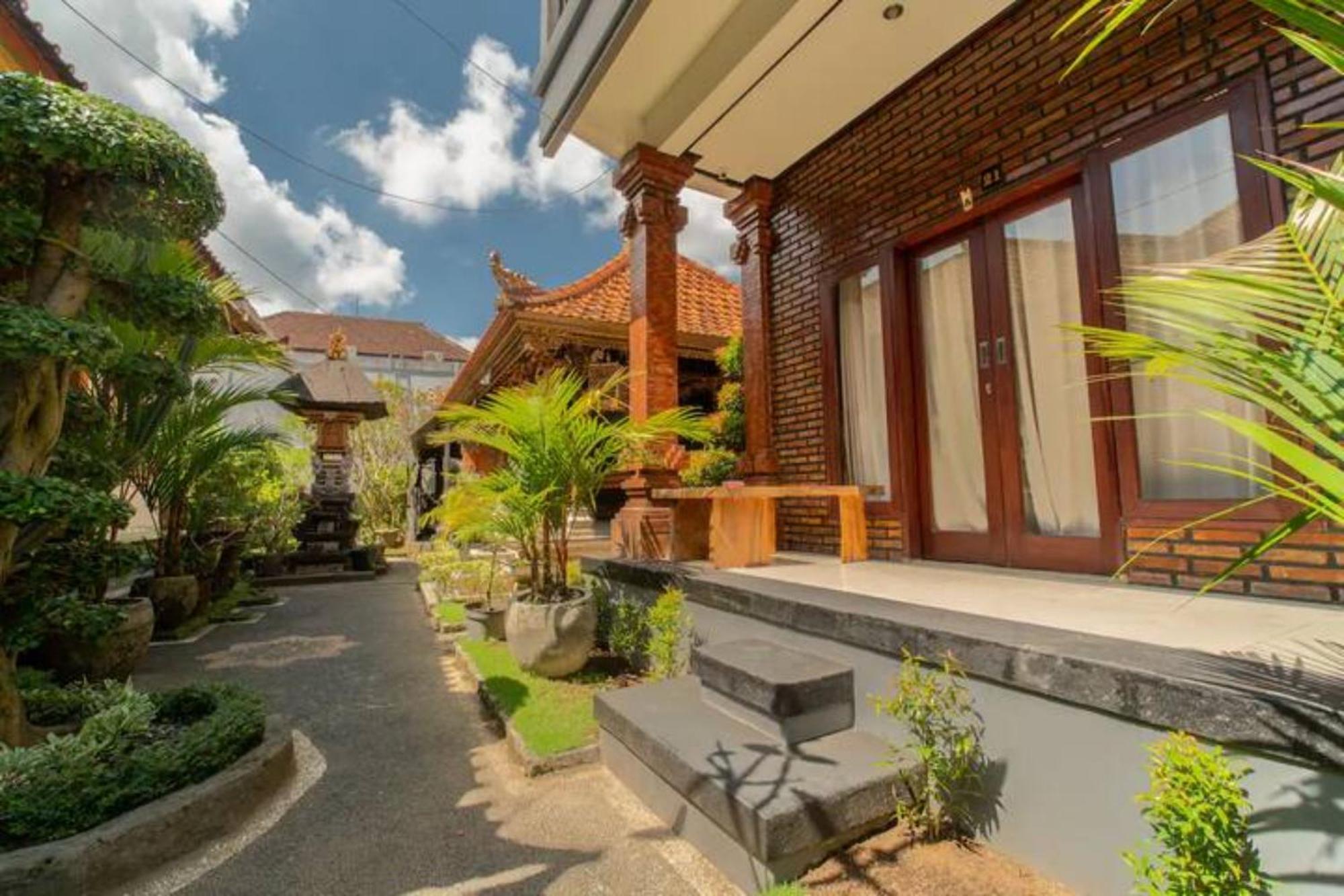 Pondok Lulik Homestay Canggu المظهر الخارجي الصورة