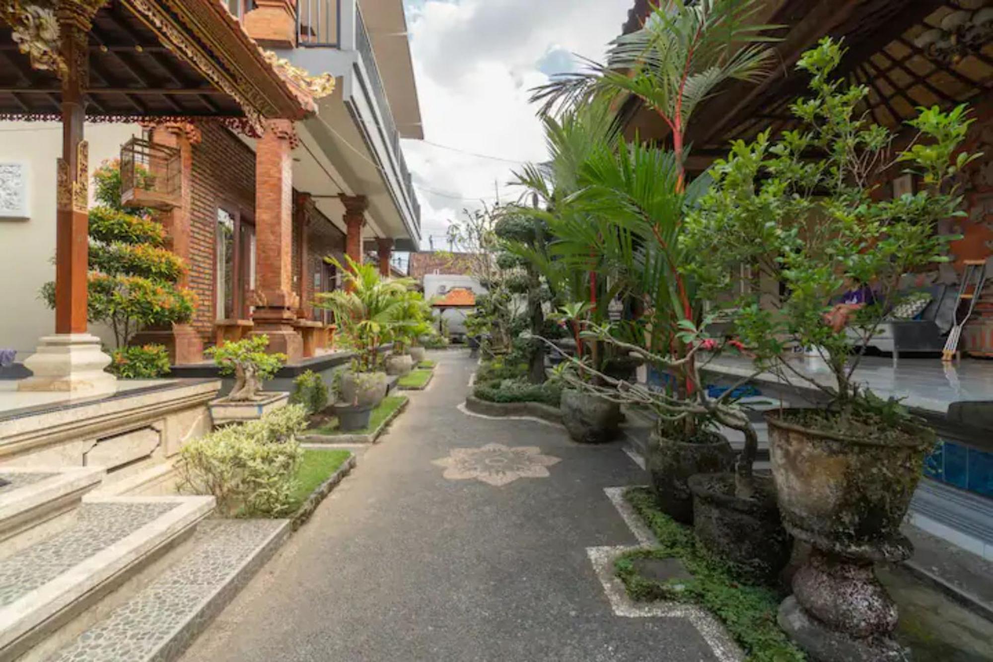 Pondok Lulik Homestay Canggu المظهر الخارجي الصورة
