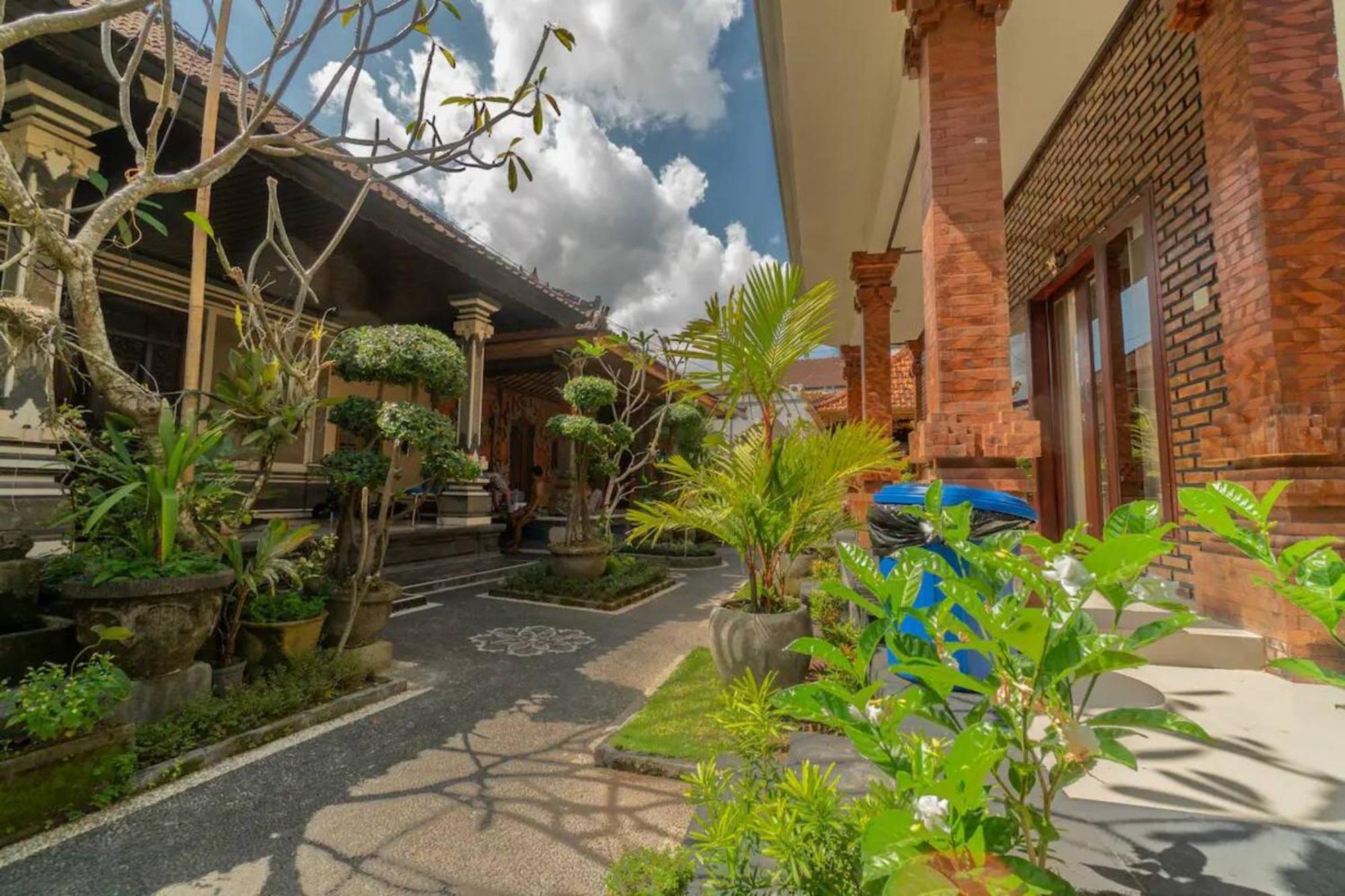 Pondok Lulik Homestay Canggu المظهر الخارجي الصورة
