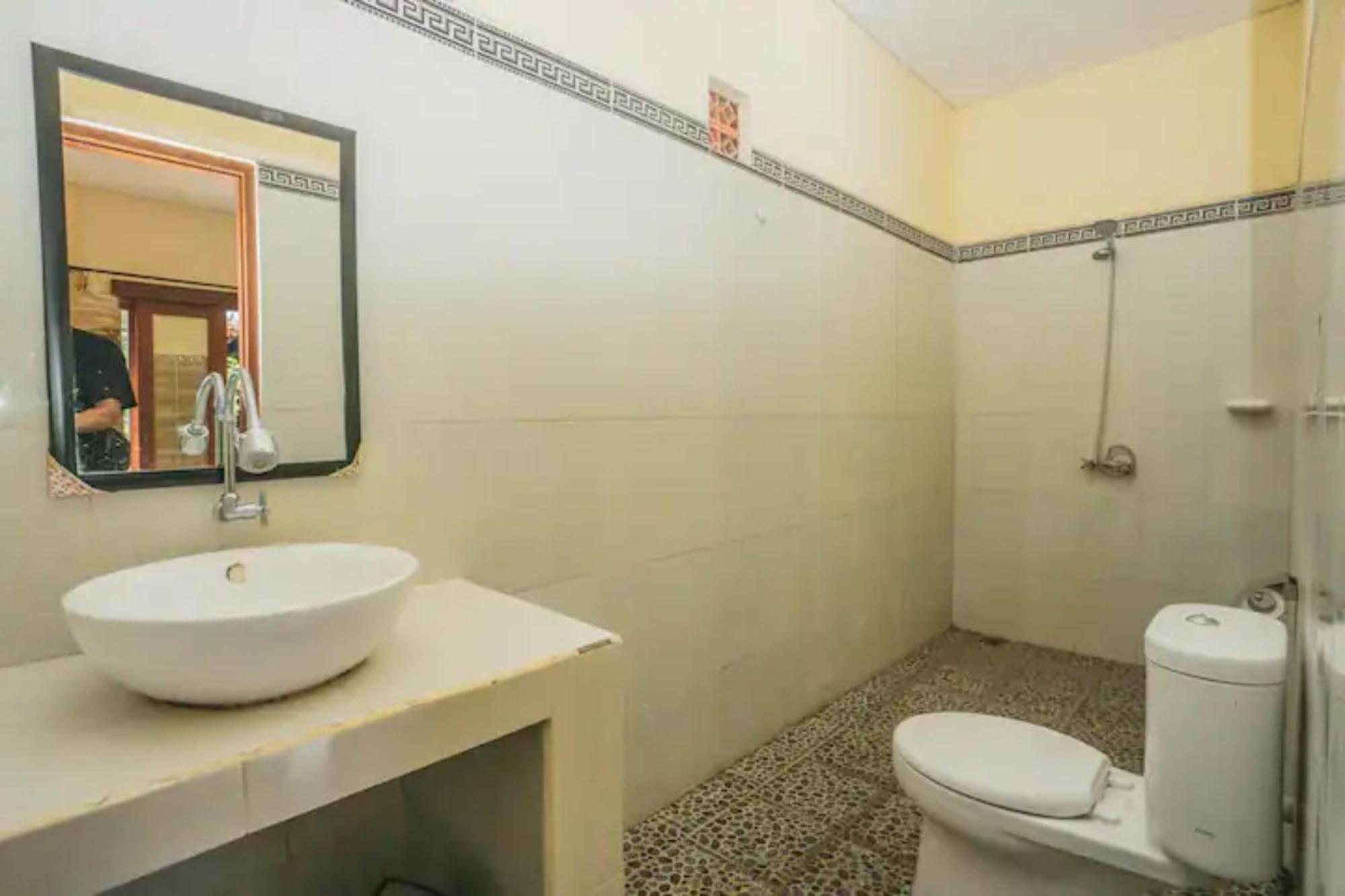 Pondok Lulik Homestay Canggu المظهر الخارجي الصورة